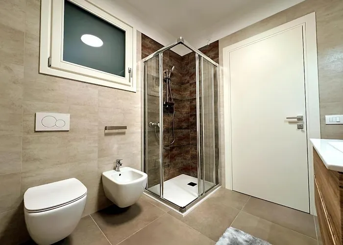 3 Are بيسكانتينا